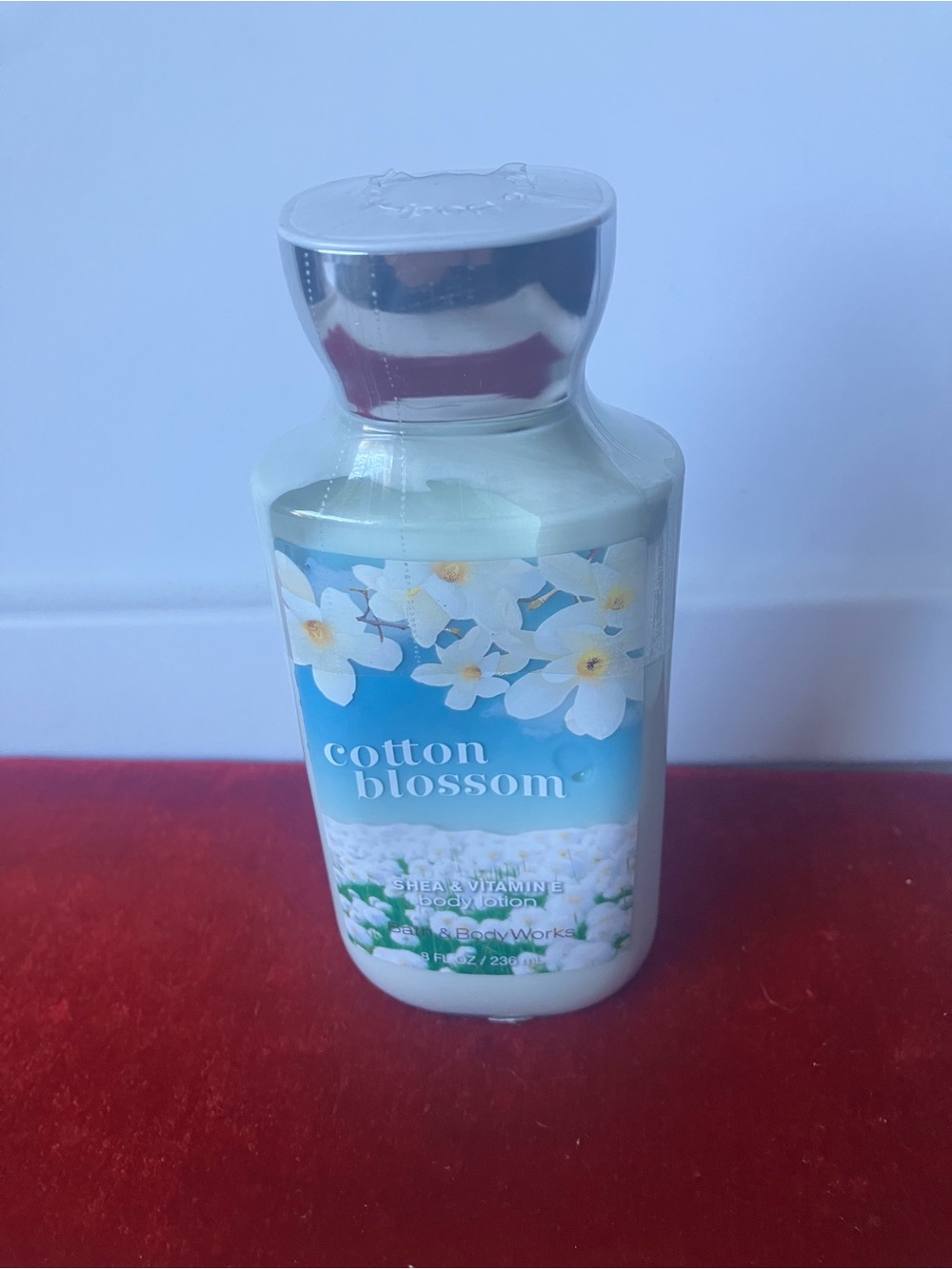 Bath & Body Works Cotton Blossom Shea Vitamin E Body Lotion 8 oz NEW Sealed.